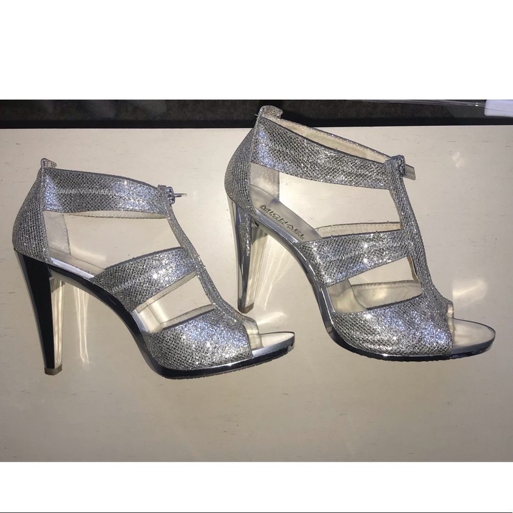 COPY - Michael Kors /Silver Berkeley Leather Sandals SZ8